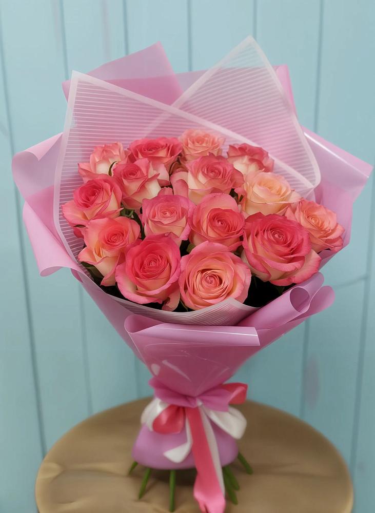 Букет 15 Розовых роз Равель в Пионерском Республика Крым