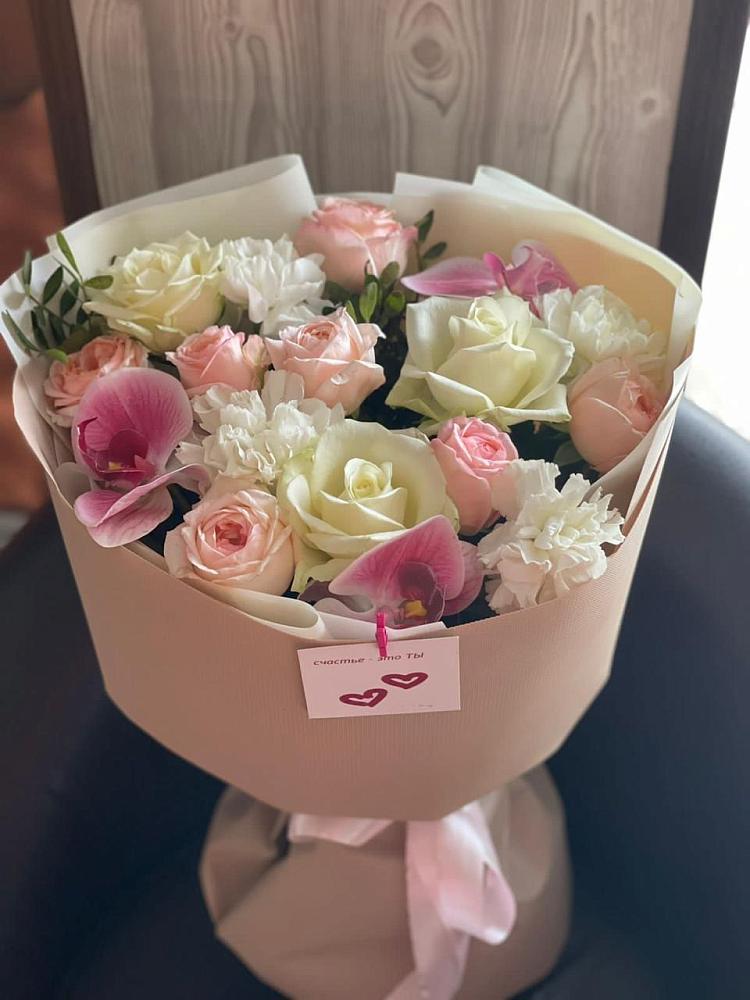 Букет цветов из: Орхидеи, Розы и Гвоздики в Пионерском Республика Крым